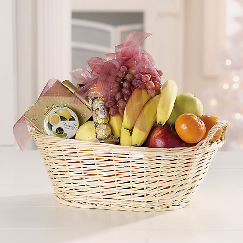 Fresh &amp; Sweet Gourmet Basket