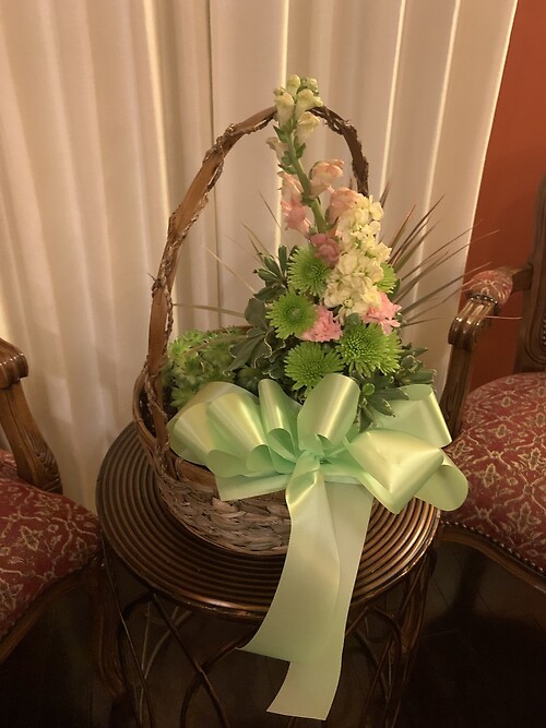 Extra Large Live Plant Basket with flowers